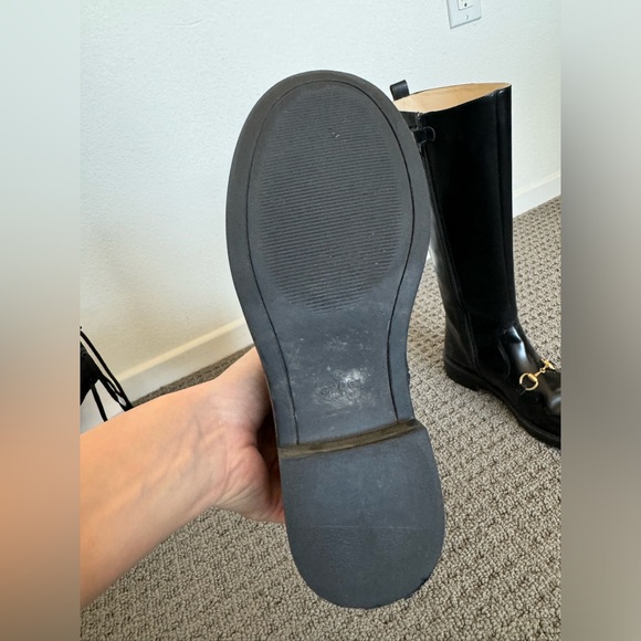 Gucci black leather boots kids, 34. Preowned - Picture 2 of 9